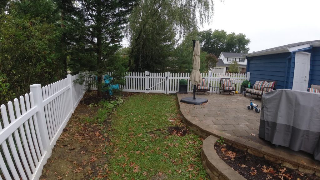 4' Spaced Picket 3 4'-vinyl-picket-fence