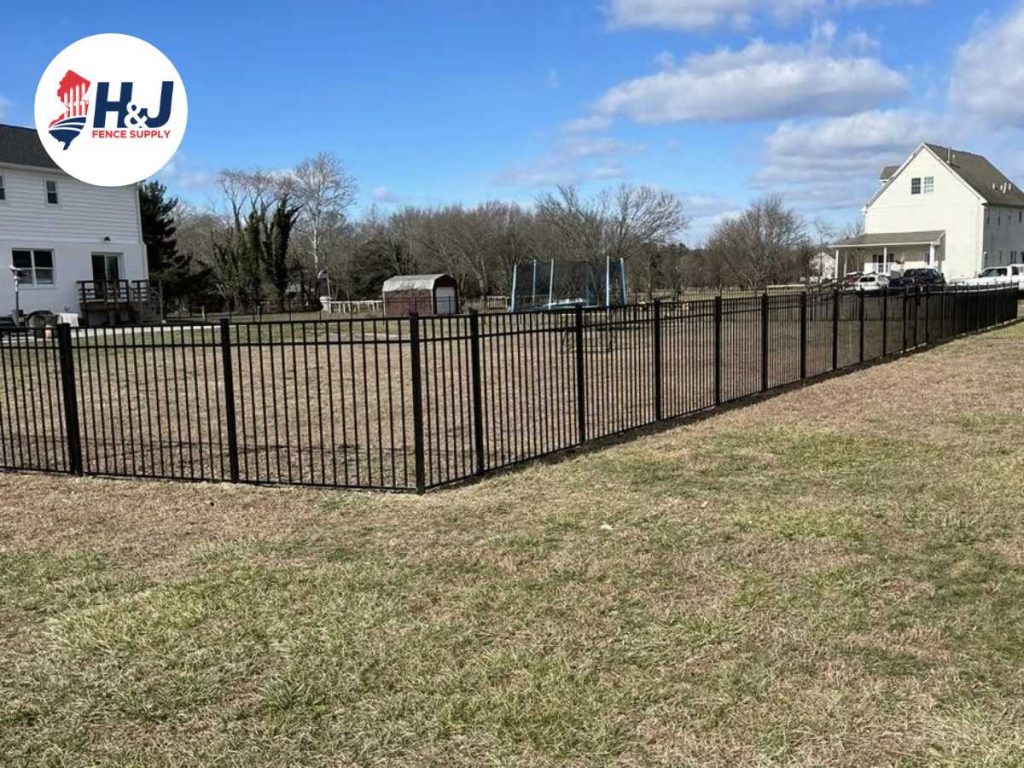 Exploring The Stylish Options Of Aluminum Fencing