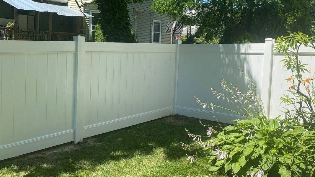 Vinyl Privacy Fence in Dover, DE